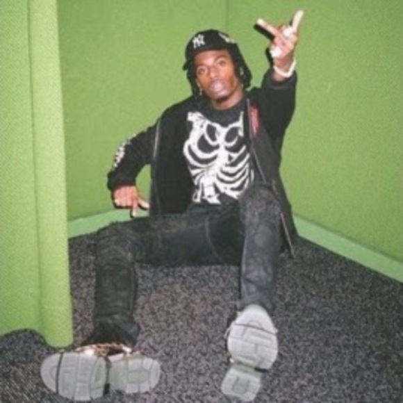 Meet your Posher, James - Picture 1 of 1